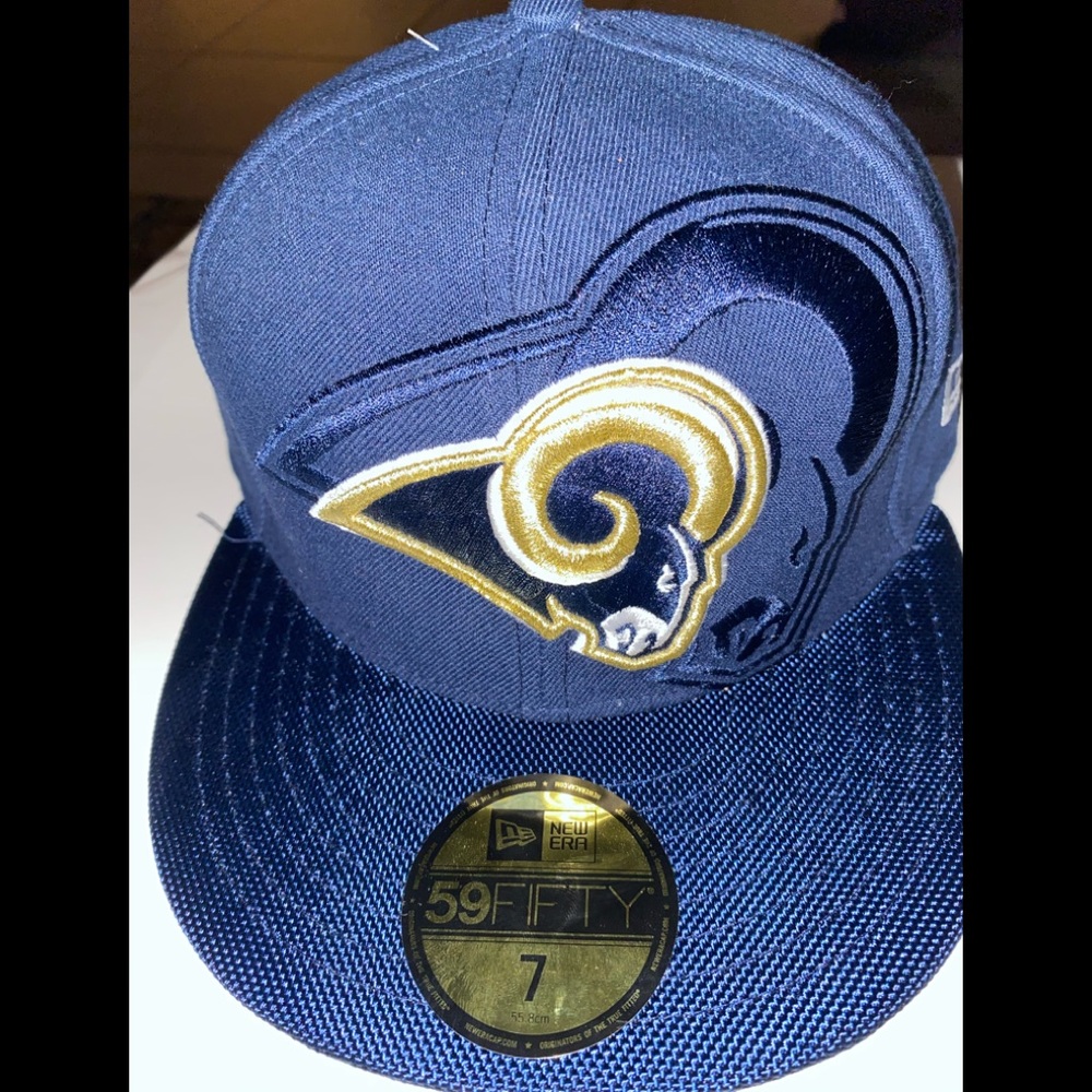 Brand New ST Louis Rams Fitted Hat New Era